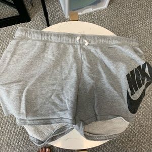 NIKE shorts